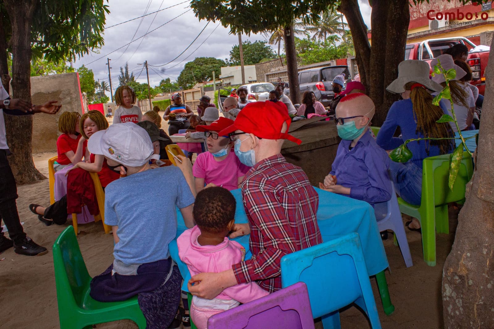 Natal Solidário com as Crianças Albinas - Imagem 3